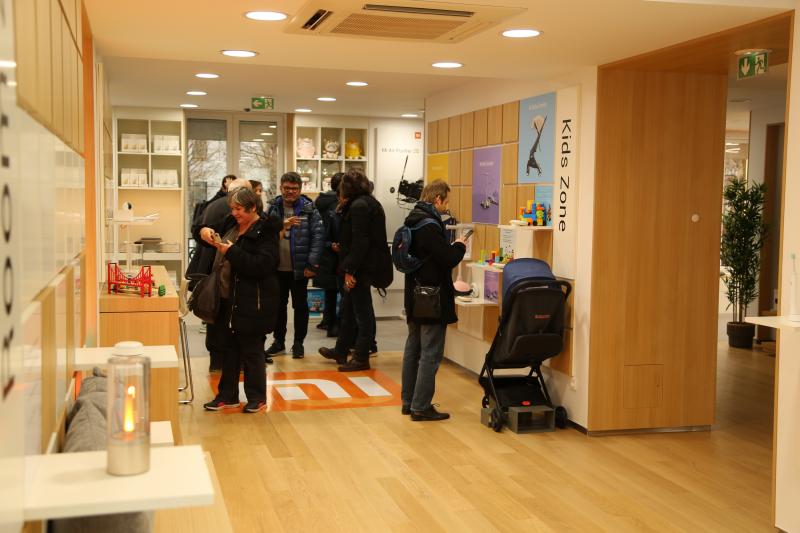  - XiaoMi Mi Store | Nos photos de l'inauguration XiaoMi sur les Champs-Elysées